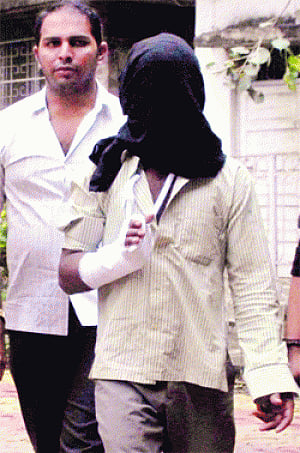 Woman molested on Mumbai train; accused arrested