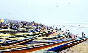64,000 evacuated as Phailin fear grips Andhra