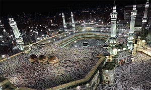 Tens of thousands of pilgrims, including Indians, begin Hajj