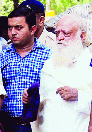 Asaram sent to police custody till Oct 19