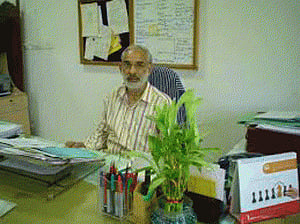 Pavitra suicide case: Principal of DU college booked