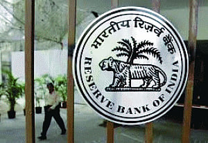 RBI to soon issue Rs10 banknotes with Rajan's signature