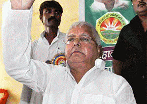 lalu violates jail manual, faces threat: Police