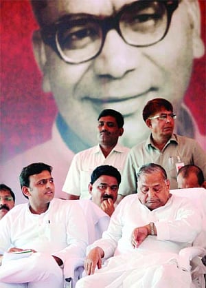 SP plans to hold 2 rath yatras
