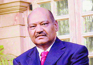 Govt wasting time on finalising HZl stake sale, says Vedanta