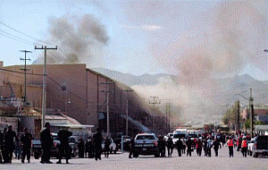 1 dead, 40 hurt in Mexican candy factory explosion