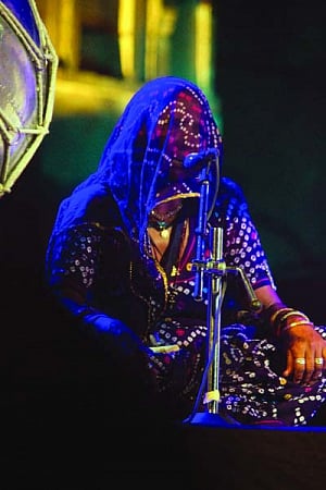 Songstress of desert
