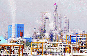India keen to set up energy base in Canada