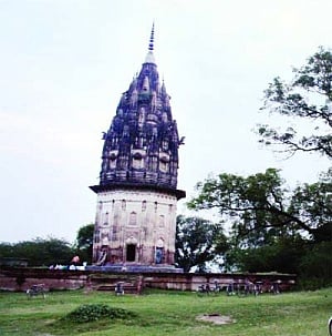 ASI quits as Unnao's gold rush fails to thrill