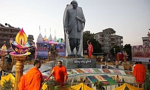 India needs Patel's secularism, not votebank secularism: Modi