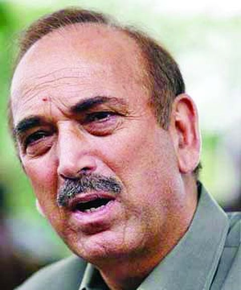 Azad hints at early J&K polls, asks cadre to unite