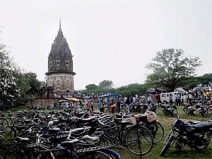 Treasure hunt still on in Unnao