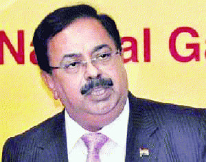 Weak rupee helps ONGC log higher profit in September quarter