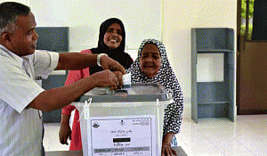 Voting begins in Maldives presidential run-off