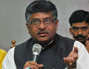 Why no Bharat Ratna for AB Vajpayee? asks BJP