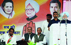 NaMo twisting facts, says PM