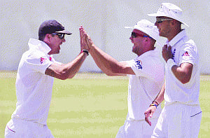 let the Ashes begin: media start the "Pom" bashing