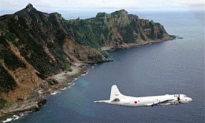 China sends warplanes into new air defence zone amid tensions