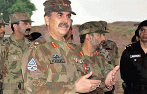 Gen Sharif assumes charge as Pak's new army chief