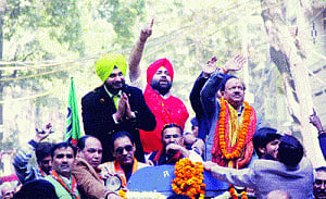 Of polls, promises & punters