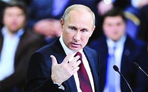 Putin names controversial anchorman to head news agency