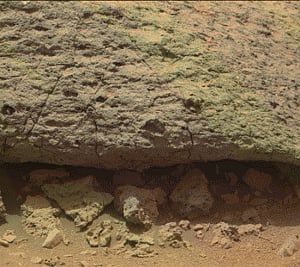 NASA rover discovers ancient fresh water lake on Mars
