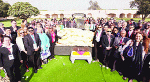 14th International meet: Chief Justices, judges visit Rajghat