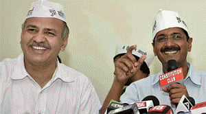 Govt formation: Kejriwal sets some conditions for Cong, BJP