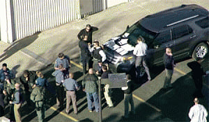 US school shooting suspect dead; 2 students hurt