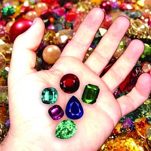 Balance your life with gemstones