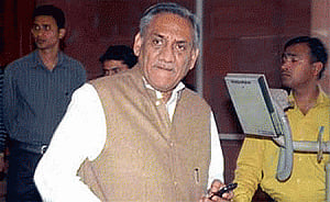 Cong denies rumours about ousting U'khand CM Bahuguna