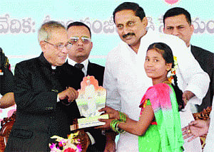 Anti-T feelings cast shadow on President's Anantapur visit
