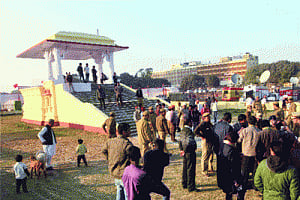 Kejri's Ramlila Session not feasible: Experts
