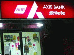 Govt allows Axis Bank to raise foreign investment limit to 62%