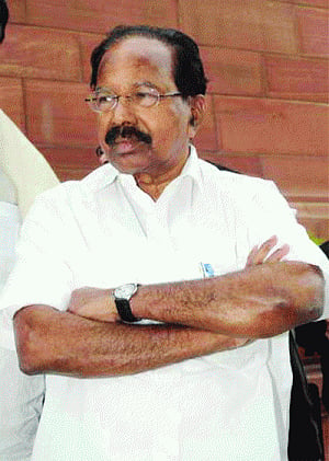 Moily clears hurdles for auction of 54 oil, gas blocks