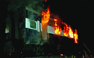 Probe into Andhra train inferno disaster begins