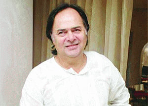 last rites of Farooq Sheikh to be performed today