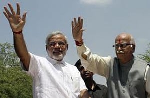 Advani, Modi to skip BJP's first major Karnataka poll rally Monday