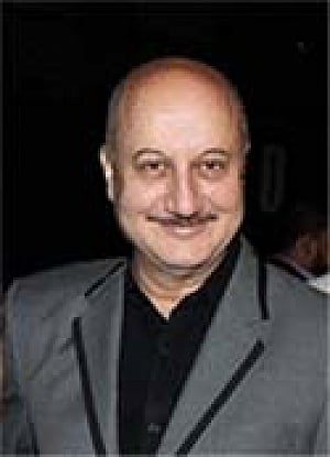 Anupam praises 'Gang of Ghosts', terms its script unique