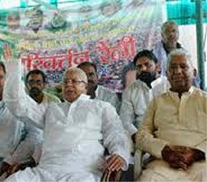 RJD supporters paint Patna green for lalu rally