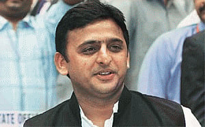 Akhilesh defends Mahotsav, hits back at critics