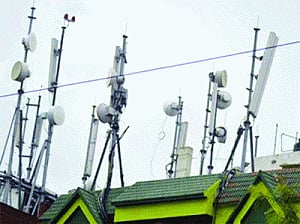 Airtel, Voda, RJIl, 8 others apply for spectrum