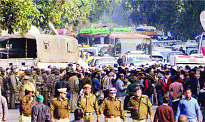 AAP's rabble-rousing triggers Metro, traffic gridlock