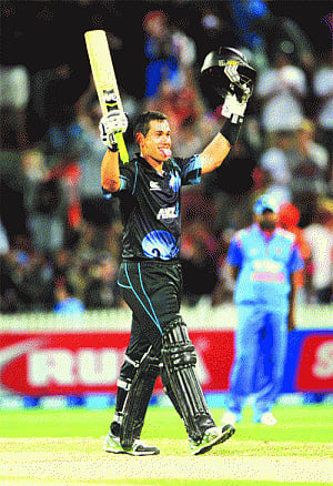 Start using your brains: MSD to bowlers