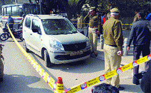 Great Daylight Robbery! Rs 8-cr heist in peak hour