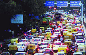VIP movement hits traffic in C Delhi
