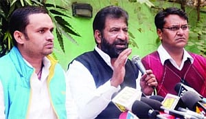 AAP rebels give 48-hour ultimatum to Govt