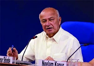 Rahul rap forces Shinde to create panel for N-E woes