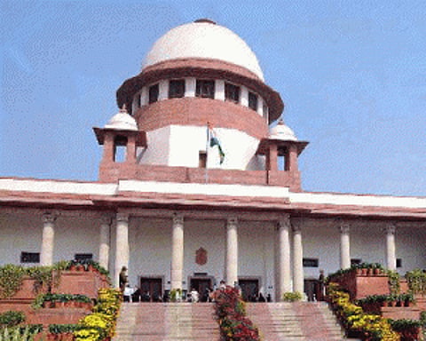 SC refuses to stay tabling of Telangana bill in Parliament