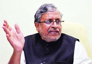 Nitish runs minority Govt: Sushil Modi